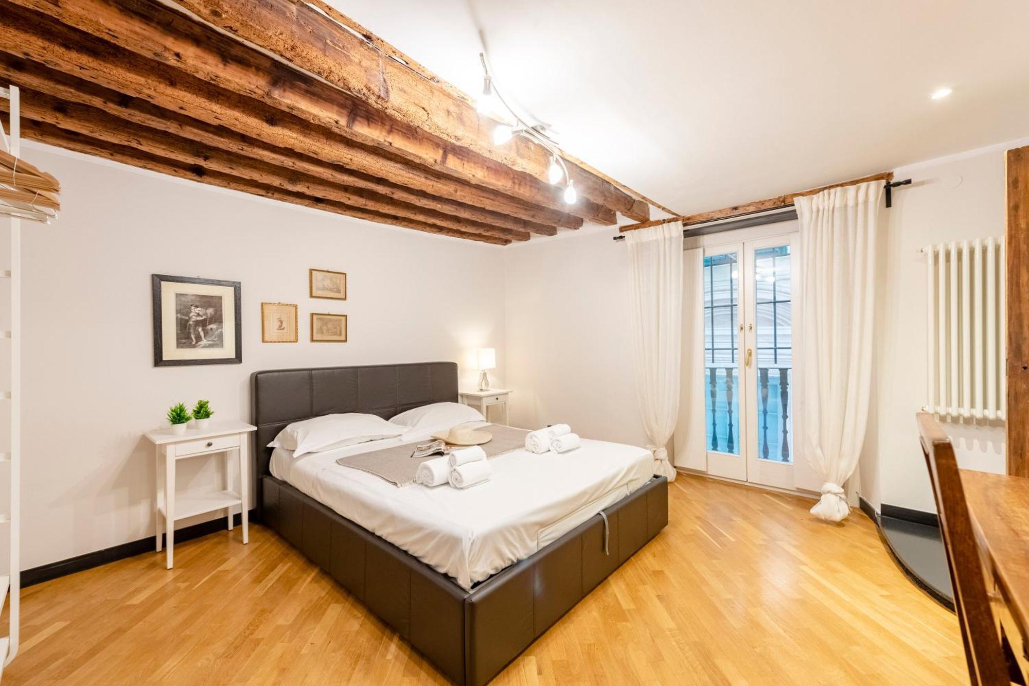 Apartment Beautiful Flat In The Historic Center - Happy